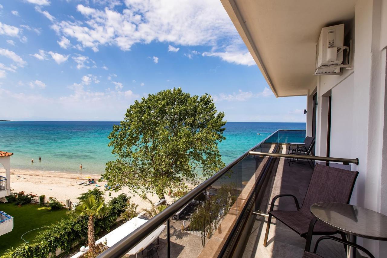 Skála Foúrkas Halkidiki Greek Pride Seafront Hotel מראה חיצוני תמונה