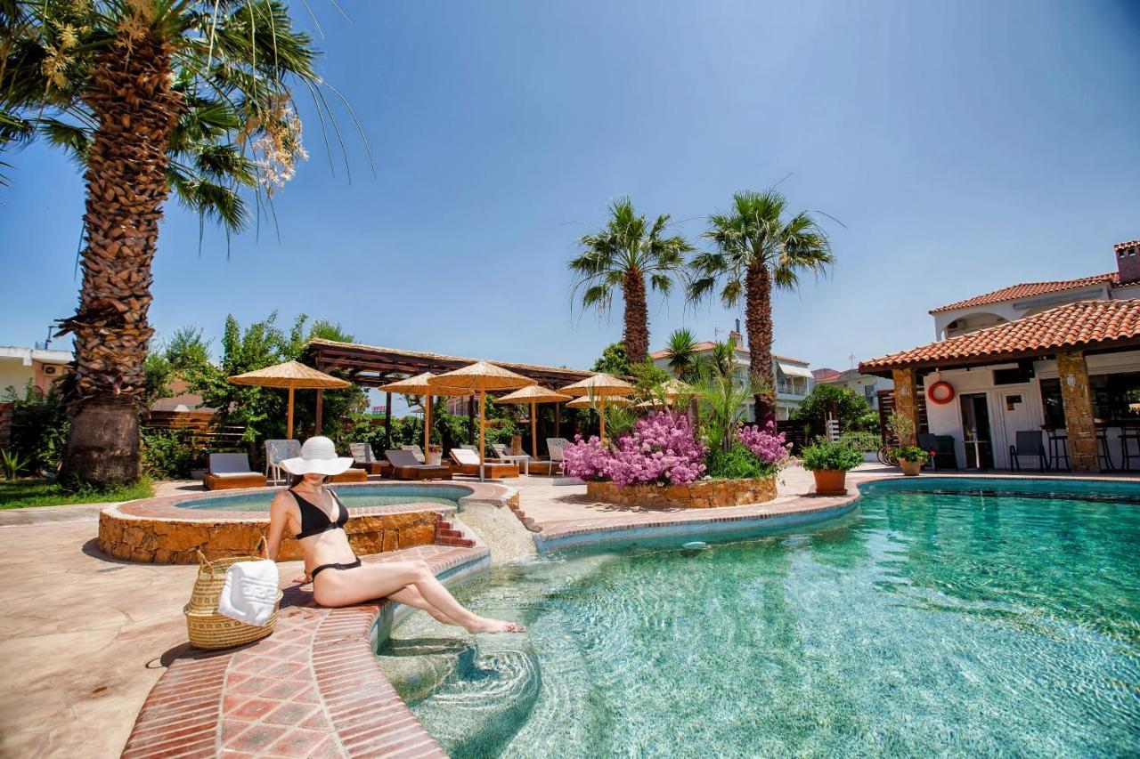 Skála Foúrkas Halkidiki Greek Pride Seafront Hotel מראה חיצוני תמונה