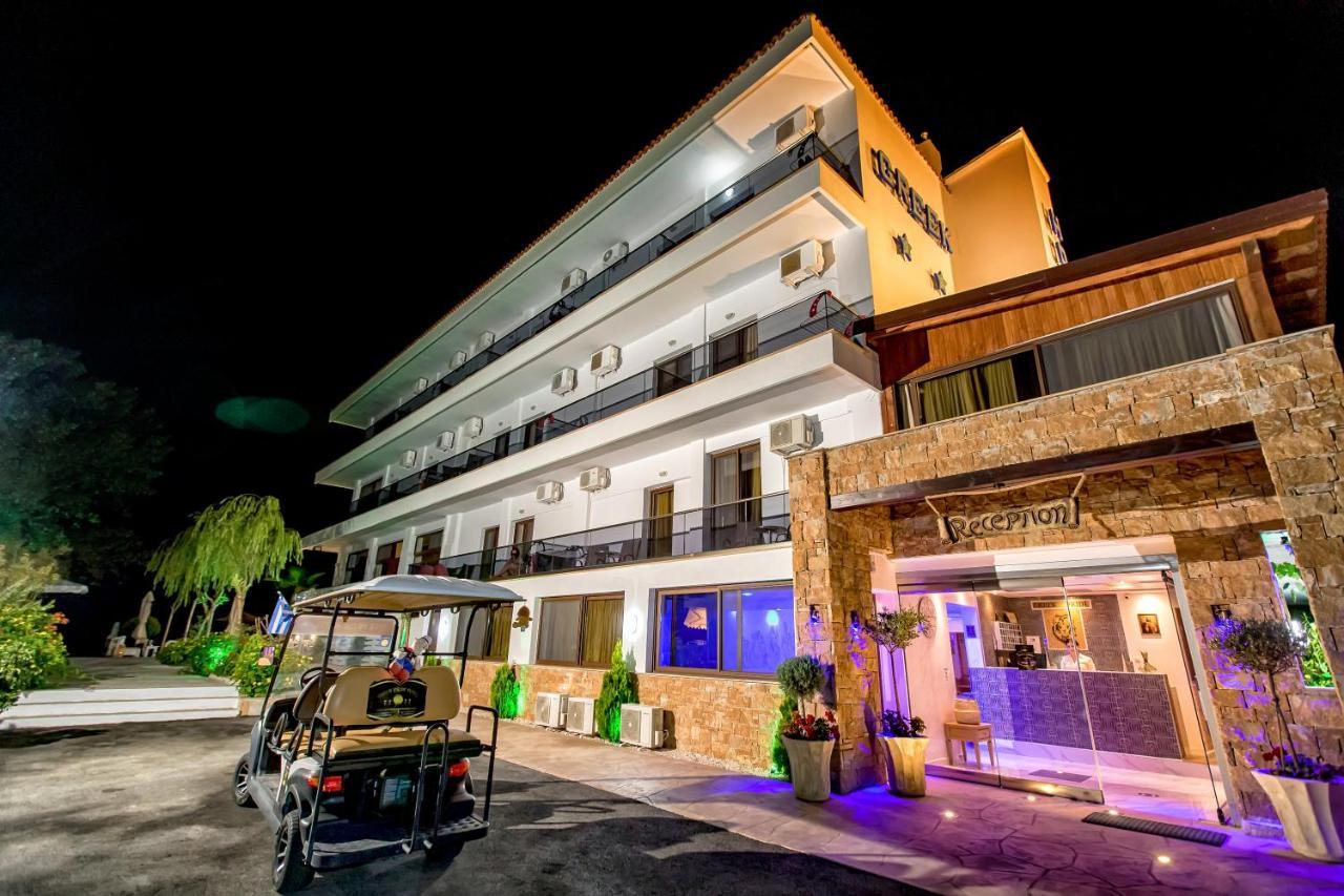 Skála Foúrkas Halkidiki Greek Pride Seafront Hotel מראה חיצוני תמונה