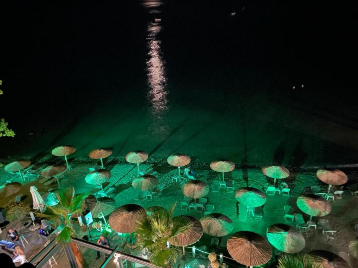 Skála Foúrkas Halkidiki Greek Pride Seafront Hotel מראה חיצוני תמונה