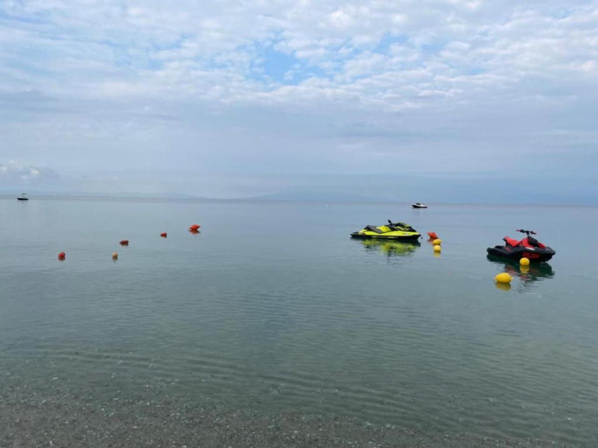 Skála Foúrkas Halkidiki Greek Pride Seafront Hotel מראה חיצוני תמונה