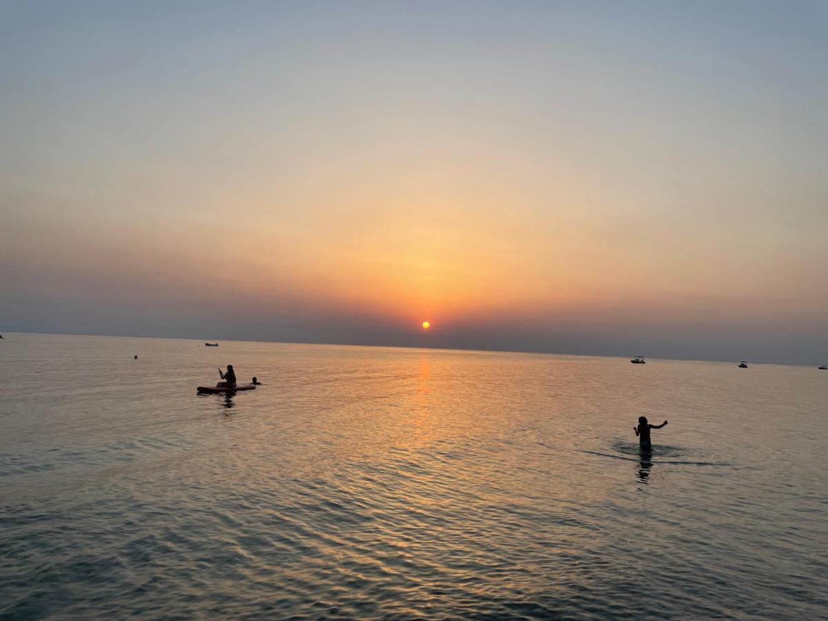 Skála Foúrkas Halkidiki Greek Pride Seafront Hotel מראה חיצוני תמונה