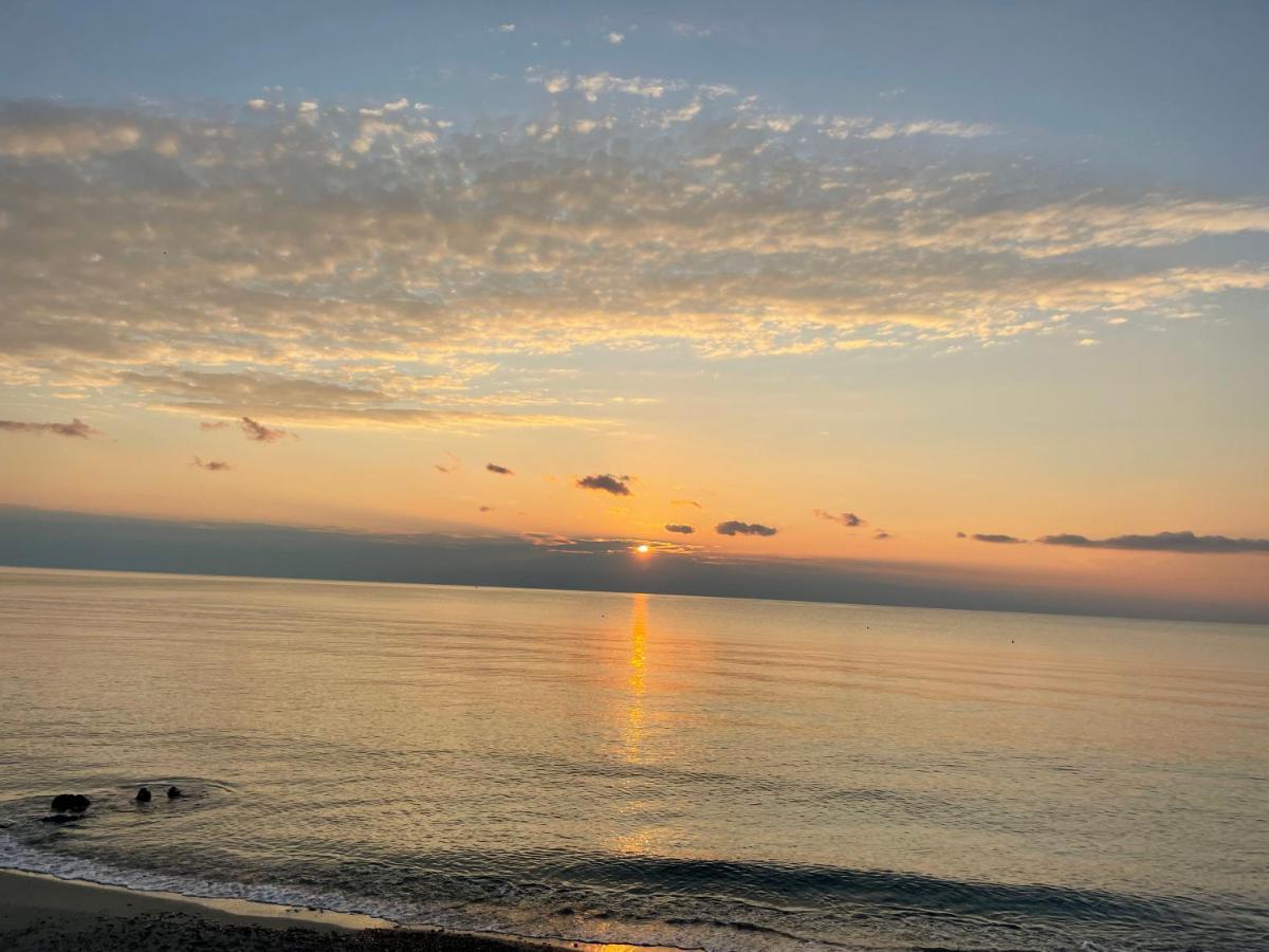 Skála Foúrkas Halkidiki Greek Pride Seafront Hotel מראה חיצוני תמונה
