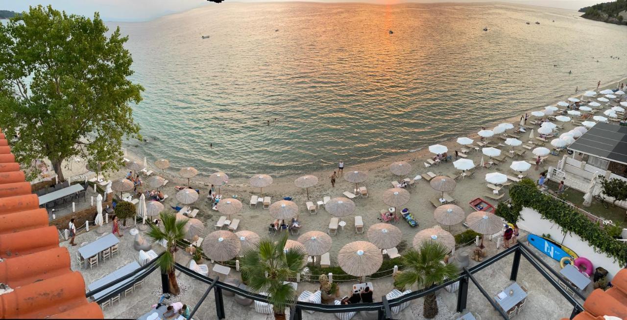 Skála Foúrkas Halkidiki Greek Pride Seafront Hotel מראה חיצוני תמונה